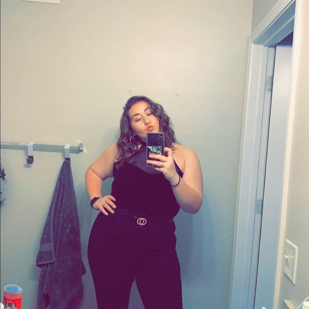 Meet your Posher, Gabby